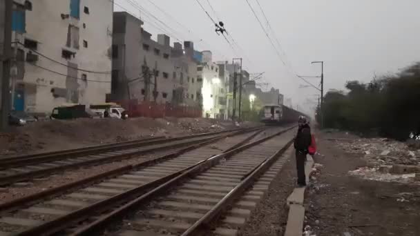 Νέο Δελχί Ινδία Οκτώβριος 2020 Διασχίζοντας Τρένο Βίντεο Τρένο Express — Αρχείο Βίντεο