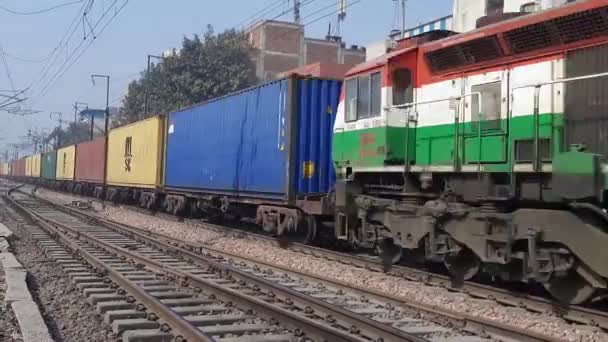 New Delhi India Oktober 2020 Train Crossing Video Kereta Ekspres — Stok Video