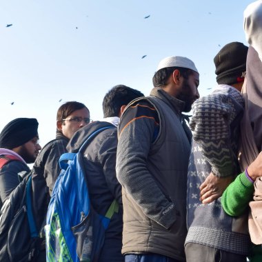 Gazipur, Delhi, Hindistan 25 Aralık 2020 - Punjab, Uttar Pradesh ve Uttarakhand 'den Hintli Sih ve Hindu Çiftçiler Delhi-UP sınırında protesto eylemi düzenlediler. Çiftçiler yeni çiftçi yasalarını protesto ediyorlar