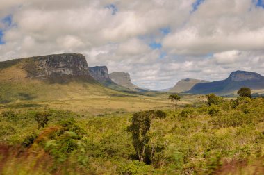 10 Haziran 2007 'de Brezilya' nın Bahia eyaletindeki Chapada Diamantina Ulusal Parkı 'nda kayalıklar.