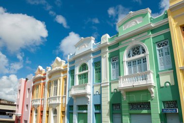 23 Ağustos 2012 'de Brezilya' nın Paraiba eyaletinin tarihi merkezi Joao Pessoa 'daki eski ve renkli binalar