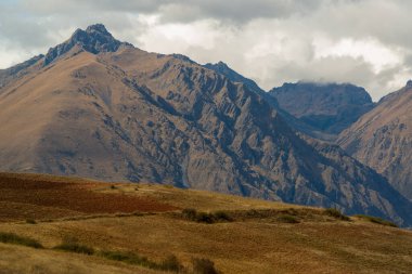 And Dağları, Moray Arkeoloji Merkezi yakınında, Urubamba, Cuzco, Peru, 6 Ekim 2014.