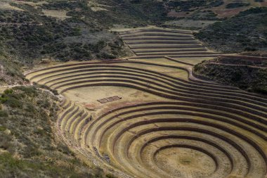 Moray Arkeoloji Merkezi, Urubamba, Cuzco, Peru, 6 Ekim 2014. Dairesel terasları olan İnka tarım araştırma merkezi.