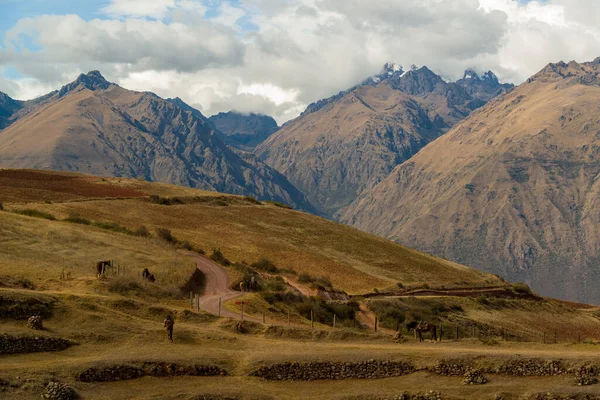 Pasmo Górskie Andów Niedaleko Centrum Archeologicznego Moray Urubamba Cuzco Peru — Zdjęcie stockowe