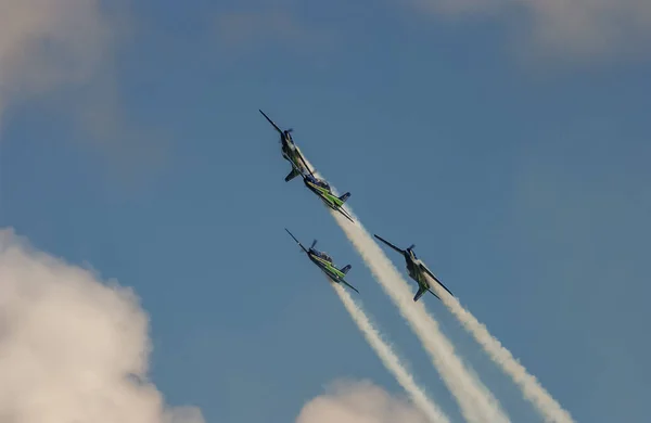 Esquadrão Fumo Força Aérea Brasileira Aviões Manobra Aeronáutica Apresentando Céu — Fotografia de Stock