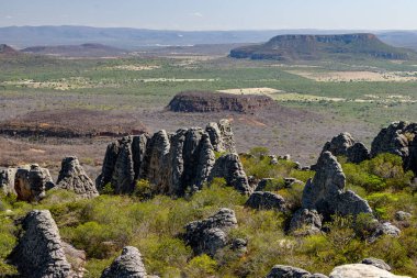 Catimbau Vadisi 'ndeki Kaya oluşumları, Buique, Pernambuco, Brezilya 27 Aralık 2025
