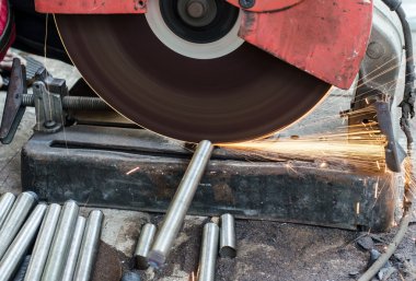 Demirci çalışıyor