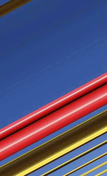 Lebendige Rote Achterbahn Auf Klaren Wolkenlosen Blauen Himmel Hintergrund Strukturelle — Stockfoto