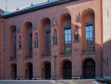 Stockholm Belediyesi Stadshuset kulesi belediye meclisi binası ve eski kentteki Kungsholmen Adası Nobel Ödülü