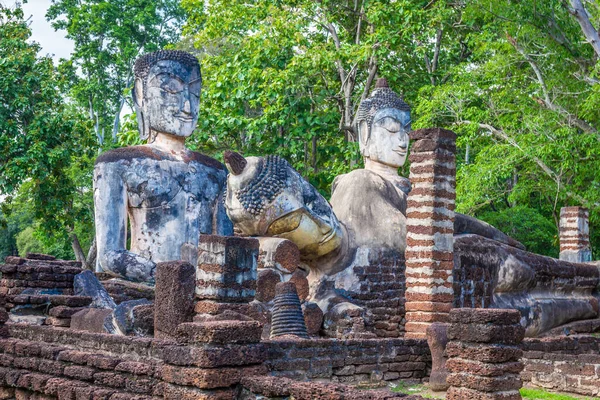 Wahrzeichen Der Buddha Statue Aus Uralten Ziegeln Kamphaeng Phet Historical — Stockfoto