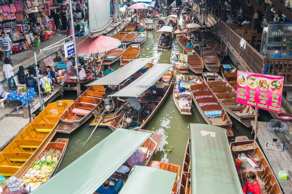Ratchaburi Thailand 2017 Damnoen Saduak Floating Market 부리의 강에서 전통적 — 스톡 사진