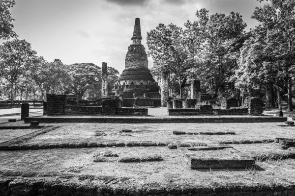 Landmärke Gamla Chedi Tillverkade Antika Tegelstenar Kamphaeng Phet Historical Park — Stockfoto