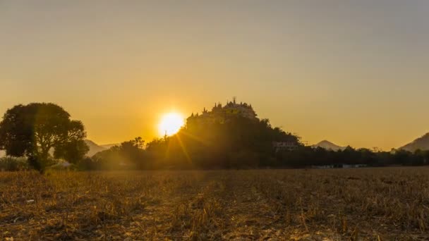 Timelapse Landskap Wat Simalai Songtham Berget Vid Solnedgången Och Skymning — Stockvideo