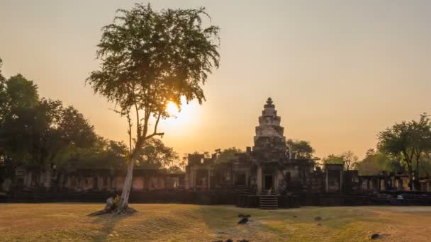 Timelapse Του Κάστρου Phanomwan Prasat Hin Phanomwan Επηρεάστηκε Από Την — Αρχείο Βίντεο