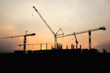 çalışma ve sitede inşaat ndustrial inşaat vinç