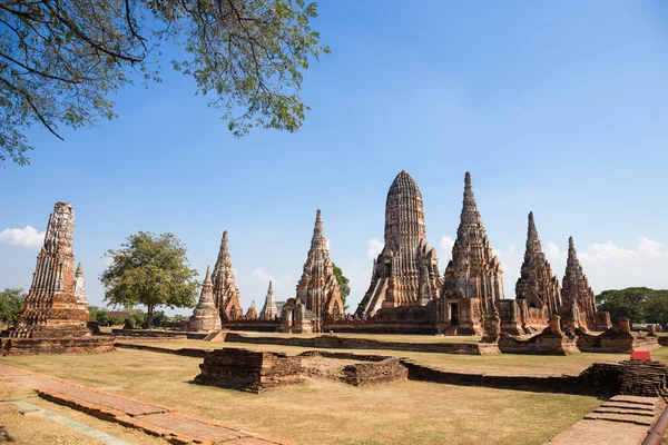 Hermoso templo de Wat Chai Watthanaram en ayutthaya Tailandia es el turista más popular —  Fotos de Stock