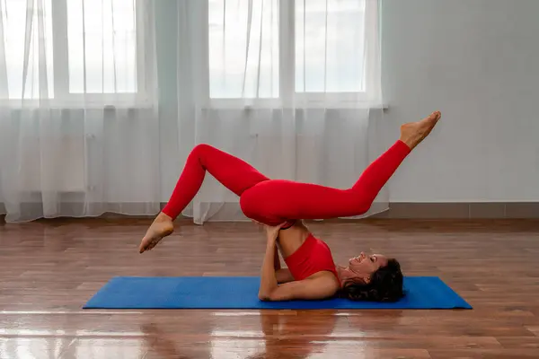 Beautiful Sportive Girl Engaged Yoga Pilates Exercises Body Training Woman — Stock Photo, Image