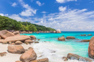 Praslin Adası, Seyşeller 'deki güzel Anse Lazio plajı..