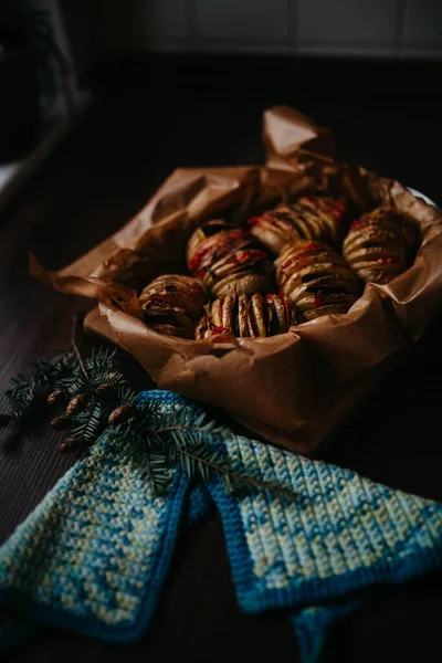 Närbild Grillad Potatis Med Grönsaker — Stockfoto