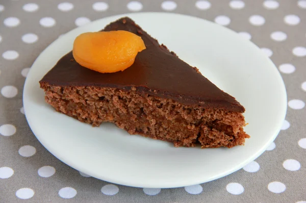 Schokolade und Marillenkuchen — Stockfoto