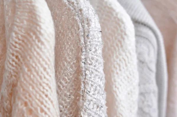Zbliżenie przytulne ciepłe swetry przestrzeń skopiować — Zdjęcie stockowe