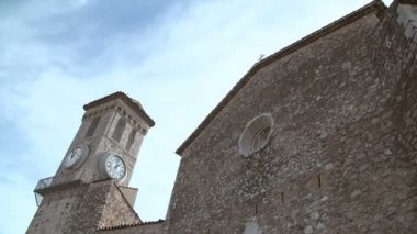 St Pierre ve St Paul Kilisesi kule