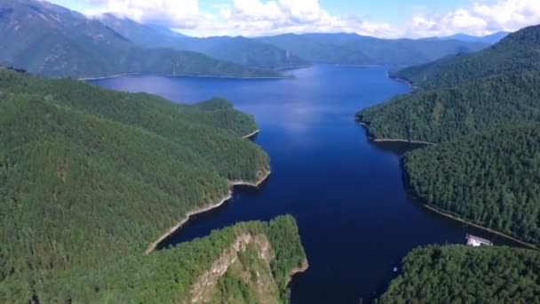 Sayano Shushenskoye Reservoir — Stockvideo