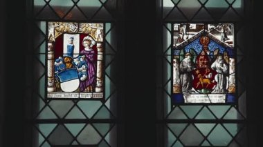 Hohenzollern Kalesi vitray pencereler