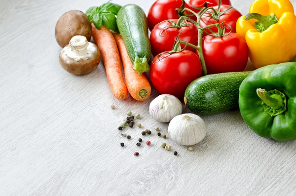 Various sorts of vegetables copy space