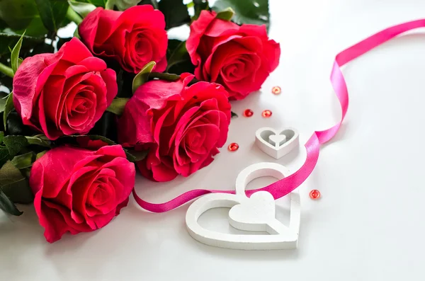 De Saint Valentines Day card met rozen en hart — Stockfoto