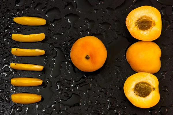 Apricots — Stock Photo, Image