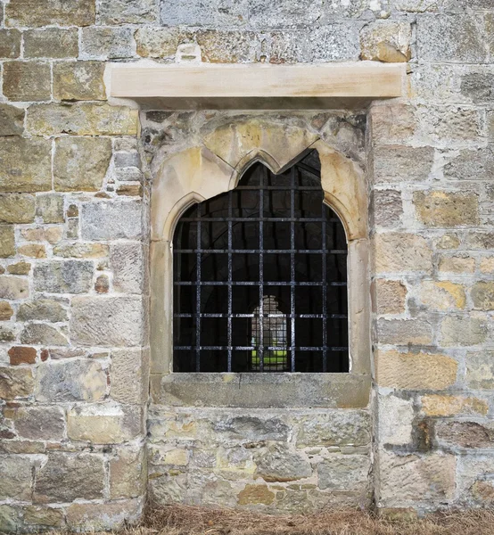 Stone okno z barów — Zdjęcie stockowe