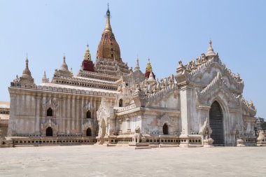 Ananda Tapınağı Bagan düz, Myanmar üzerinde