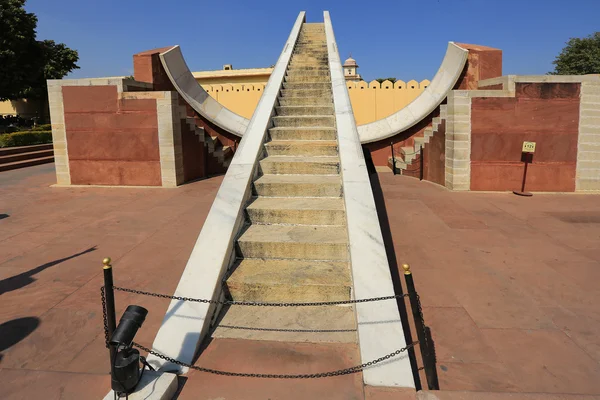 Astronomical instruments at Jantar Mantar observatory, Jaipur — Stock Photo, Image