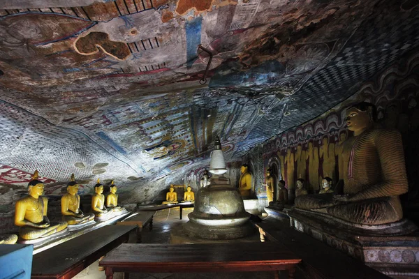 黄金寺院、最も偉大な仏教のランドマーク - ゴールデン Dambula テ — ストック写真