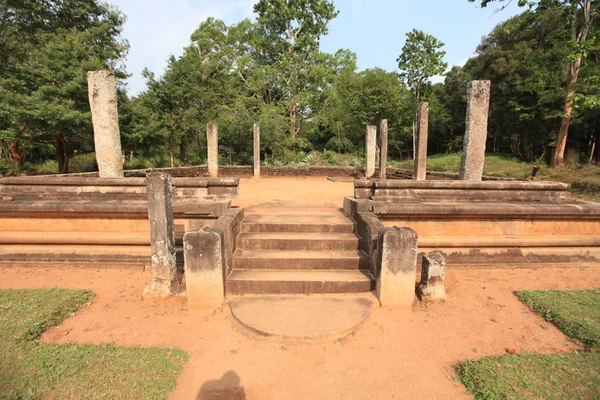 Polonnaruwa, architektura sochy, staré trosky, na Srí Lance — Stock fotografie