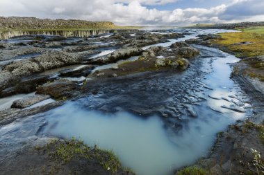 Selfoss şelale Vatnajokull Milli Parkı'nda mavi gökyüzü, No ile
