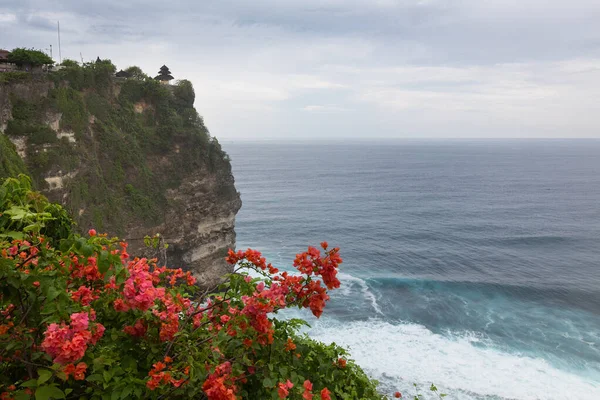 Paisagem na borda da ilha de Bali — Fotografia de Stock