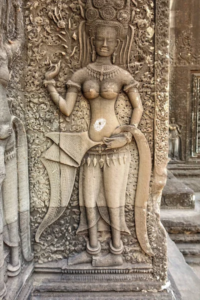 Basrelief Väggen Ett Antikt Tempel Angkor Figuren Apsaradansare Ristad Vädersten — Stockfoto