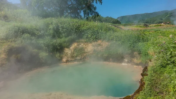 Amazing Thermal Turquoise Lake Valley Geysers Kamchatka Hot Steam Rises — Stock Photo, Image