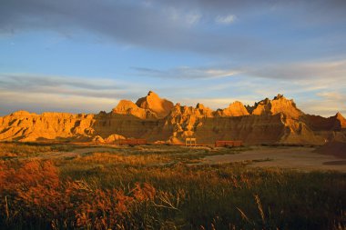 Doğa manzara gündoğumu at Badlands Ulusal Park   
