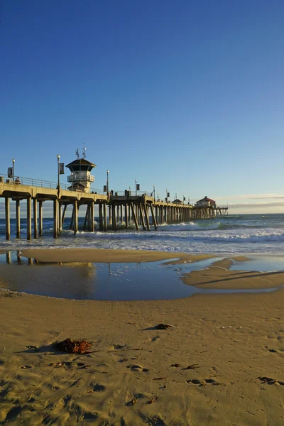 Huntington Beach molo na zachodzie słońca — Zdjęcie stockowe