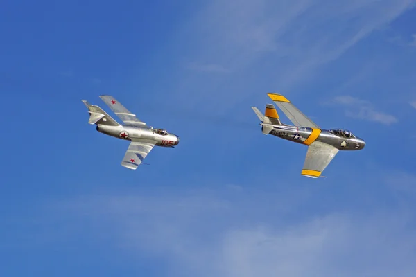 Літаки літати в 2015 року літаки слави Air show Chino, Каліфорнія — стокове фото