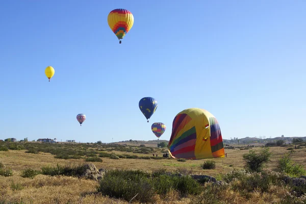 Heißluftballons beim Temecula Ballon- und Weinfest 2015 in Südkalifornien — Stockfoto