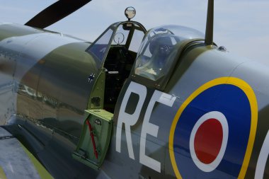 hava gösterisi vintage İkinci Dünya Savaşı uçakları ve jet uçağı 2015 air Show'da