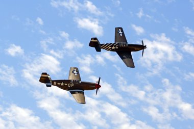 2015 uçaklar, şöhret Air Show Güney Kaliforniya'da uçan WWII uçak