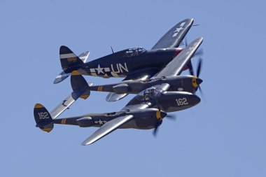 2015 uçaklar, şöhret Air Show Güney Kaliforniya'da uçan WWII uçak