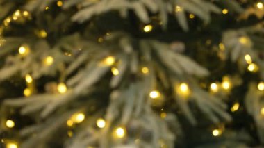 Bulanık Soyut Noel Ağacı Arkaplanı Sıcak Altın Işıklı