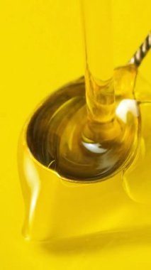 Doğal Bitkisel Yağ Hareketi, Dikey Makro Yavaş Hareket.