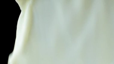 Doğal Laktozsuz Süt mü? Soyut Makro Yavaş Çekim